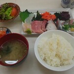 I ppei - 刺身定食