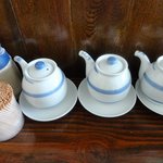 函館ラーメン藍 - 卓上もシンプル