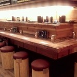 もうやんカレー　店内