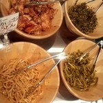 もうやんカレー　ビュッフェ台