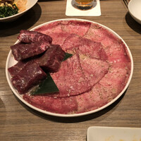 焼肉うしごろ 西麻布本店 - 