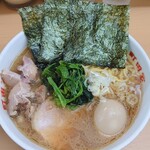 横浜ラーメン 町田家 新宿南口店 - 