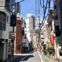 の弥七 - 右がキッチンたか、左がの弥七