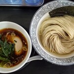 煮干らー麺シロクロ - 〝今週の限定麺〟昆布水つけ麺