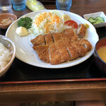 Hanamuro - ジャンボチキンカツ定食1050円