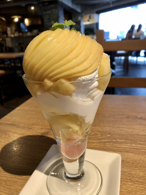 Hanazono Cafe ハナゾノ カフェ 元町 阪神 カフェ 食べログ