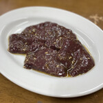 焼肉 栄養楼 - 塩レバ