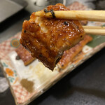 Motsuyaki Kushiage Tarai - ウナギの蒲焼。