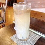 シャルル - カフェオレ　450円