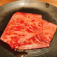 焼肉うしごろ 新宿三丁目店 - 