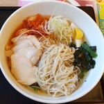 Deni zu - 七穀入りの中細麺。