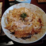 誠月 - 木の葉丼