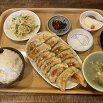 餃子市 - 