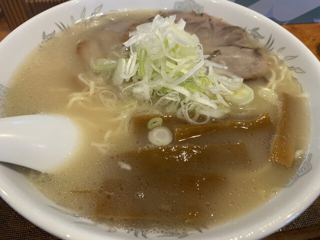 三代目 鳥よし（サンダイメ トリヨシ） - 糸井（ラーメン）の写真