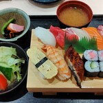 Sushi Tempura Gosakutei - 