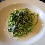 菜の花のクリームパスタ