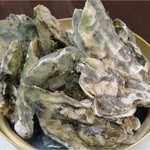 オホーツク美幌食堂 - 地元では１年物の牡蠣を豪快に蒸して食べます！