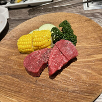 焼肉&手打ち冷麺 二郎 KANAYAMA - ヒレ……ちいちゃい　シャトーブリアンでもない