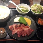 テーブルオーダーバイキング 焼肉 王道 - 焼肉定食