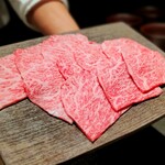 焼肉 思食 - 神戸ビーフ(川岸畜産)のサーロイン