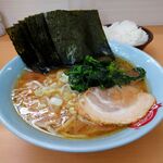 横浜ラーメン 町田家 - ラーメン￥７２０