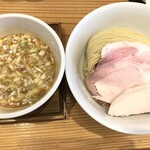 麺屋鈴春 - 鶏白湯つけ麺