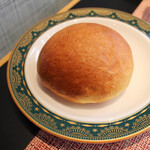 トラント.トロワ - パン