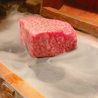 YAKINIKU 37west NY - 宝箱の中身は…塊肉！！