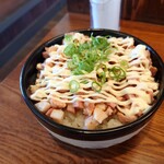 めん処 日の出丸 - 2021年8月　チャーマヨ丼（485円）