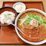 Hachiban Ramen - 小さな野菜トマトらーめん
                        粉チーズ
                        リゾットライス