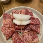 炭火焼肉もぉーもぉー亭 - 