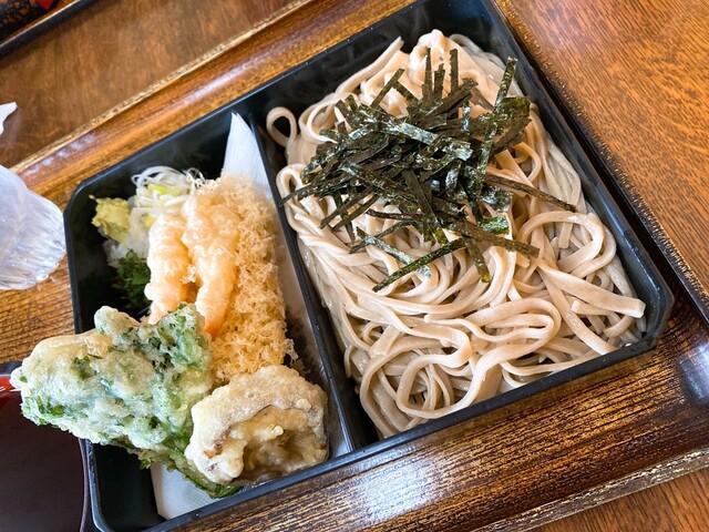 手打そば 一作 - 近文（そば）の写真