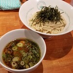 麺屋 六感堂 - ざるラーメン