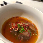 焼肉 思食 - 牛タンと牛アキレスのユッケジャンスープ