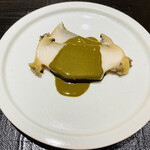 新ばし 星野 - 房総鮑&肝ソース: シンプル仕上げが逆に美味しさを引き出していました。