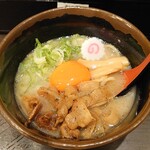 肉玉そば おとど - 塩肉玉そばハーフ650円