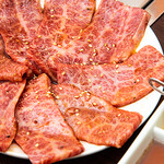 Yakiniku Oumigyuunikuten - 