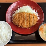 かつや - 料理写真:ロースかつ定食￥759