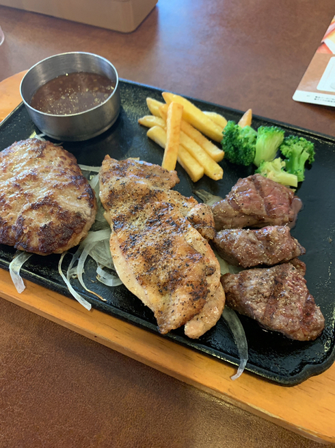 【閉店】ビッグボーイ 摂津店 （Big Boy） - 南摂津/ファミレス | 食べログ ビッグボーイ 摂津店 (南摂津/ファミレス)