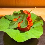 Kagurazaka Yokota - 八寸
      鱧の子の玉締め、アイコトマトの蜜煮、大徳寺麩の旨煮、枝豆ととうもろこしのかき揚げ、鱧の南蛮漬け
