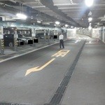 シェーンザール - 201210 SCHONSAAL　ゆうぽうと地下駐車場.jpg