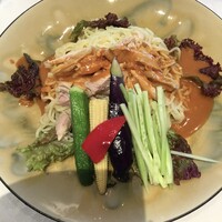 四川豆花飯荘 東京店 - ごまだれの麺