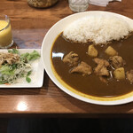 京都カレー製作所 カリル - チキンカレー(辛口) ランチセット(ミニサラダ ミニラッシー)