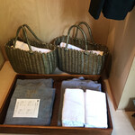 厨翠山   - 大浴場、別館の温泉にはカゴバック持参です