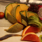 厨翠山   - ラウンジ　フルーツ盛り合わせ