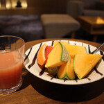 厨翠山   - ラウンジ　朝