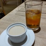 クラッティーニ - 紅茶のパンナコッタとアイスティー