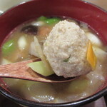 餅いさの - 鶏団子は2個