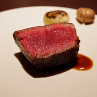 アカ - フィレステーキ