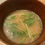 鮨 あい澤 - 水菜の味噌汁